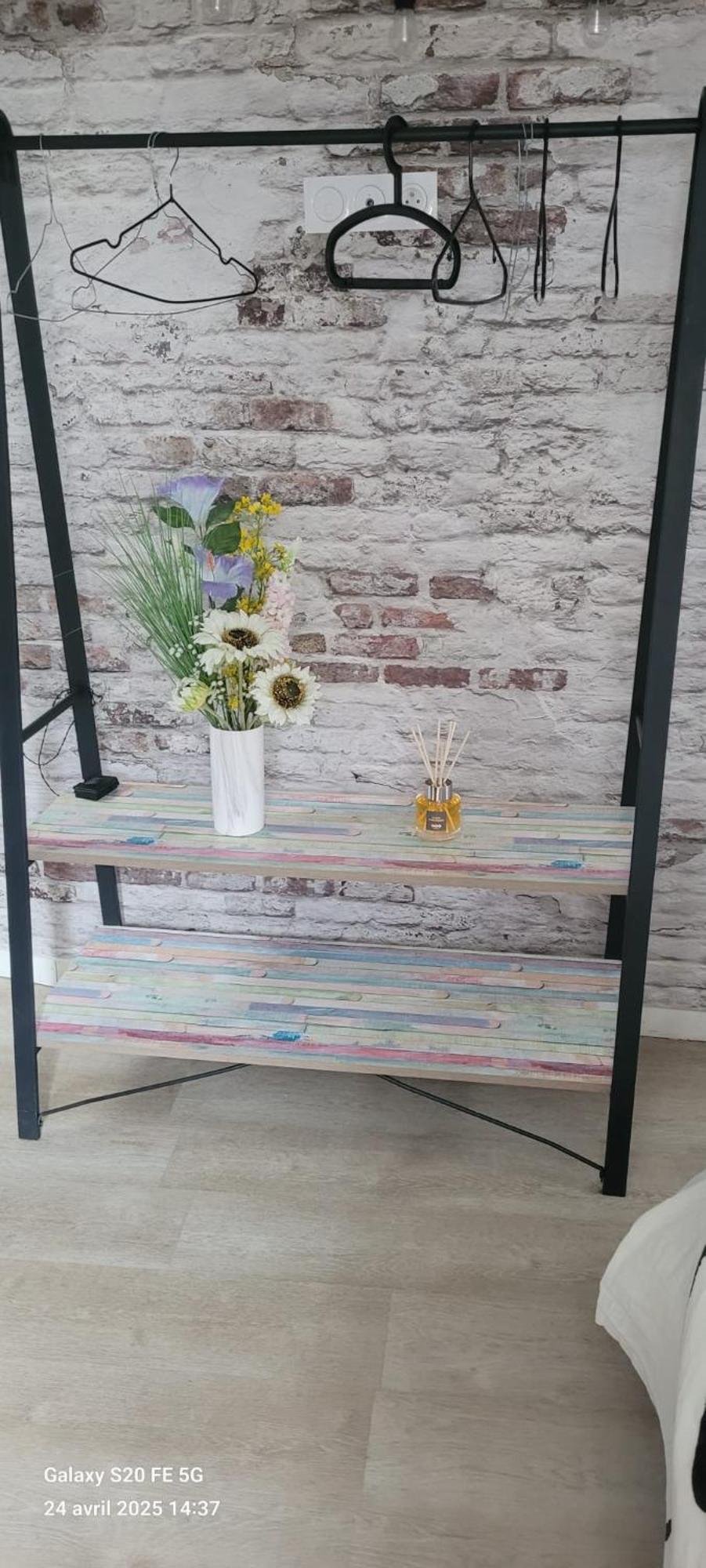 Les Volets Bleus - Deux Appartements Et Un Studio, Jardin Bourges Kültér fotó